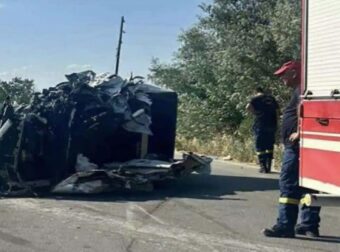 Ξεκληρίστηκε οικογένεια στην άσφαλτο: Νεκροί πατέρας και γιος – Στο νοσοκομείο η μητέρα και το ανήλικο παιδί