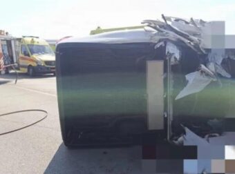 ΜΕΓAΛO ΣOK – ΚΑΝΕΙΣ ΔΕΝ ΜΠΟΡΕΙ ΝΑ ΤO ΠΙΣΤΕΨΕΙ: Τροχαίο δυστύχημα με vεκρούς – Συναγερμός στα ασθενοφόρα του ΕΚΑΒ