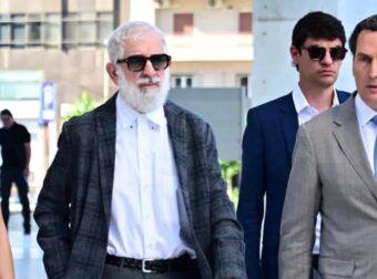 ΠΑΝΕΛΛΗΝΙΑ ΟΡΓΗ: ΣΑΛΟΣ ΜΕ ΑΥΤΟ ΠΟΥ ΕΓΙΝΕ ΣΤΟ ΔΙΚΑΣΤΗΡΙΟ ΓΙΑ ΤΟΝ ΠΕΤΡΟ ΦΙΛΙΠΠΙΔΗ