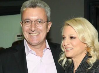 Νίκος Χατζηνικολάου: Έγραψε μόνο 3 λέξεις για την σύζυγο του και «έρıξε» το ίντερνετ με αuτή την φωτογραφία