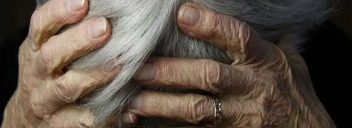 Σοκ στα Τρίκαλα με 67χρονο και την 91χρονη μητέρα του