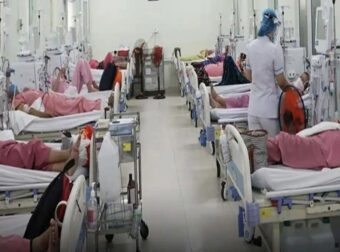 Οι γιατροί προειδοποιούν για 2 συνήθειες που προκαλούν νεφρική ανεπάρκεια και τις έχουν πολλοί άνθρωποι