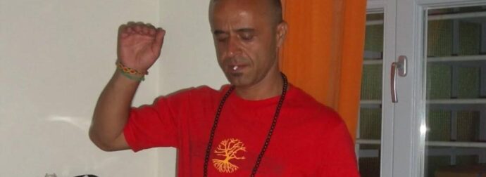 Σοκ: Πέθανε ο Γιάννης Λώλος