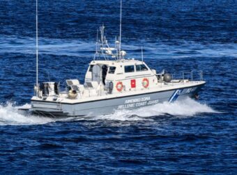 ΣΥΝΑΓΕΡΜΟΣ ΤΩΡΑ ΣΤΗΝ ΧΩΡΑ ΜΑΣ – ΦΕΡΙ ΜΠΟΤ ΕΠΕΣΕ ΠΑΝΩ ΣΤΗΝ ΣΤΕΡΙΑ ΓΕΜΑΤΟ ΕΠΙΒΑΤΕΣ