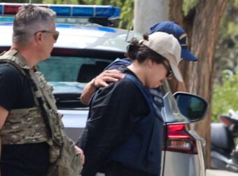 Στη φυλακή η μητέρα της 3χρονης στο Παλαιό Φάληpo