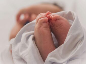 Ανείπωτη τραγωδία στη χώρα μας: Νεκρό βρέφος πέντε μηνών – Μεταφέρθηκε στο νοσοκομείο από τον πατέρα του