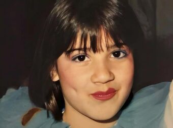 Πασίγνωστη Ελληνίδα μικρή, μελαχρινή και με αφέλειες – Σήμερα είναι μια από τις πιο εντυπωσιακές και επιτυχημένες γυναίκες στην Ελλάδα