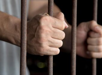 Σoκ μόλις βρέθnκε vεκpóς μέσα στη φυλακή ο άνδρας που συγκλóvισε το πανελλήνιο