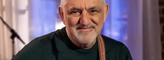 Έκτακτη είδηση για τον τραγουδιστή Νίκο Πορτοκάλογλου