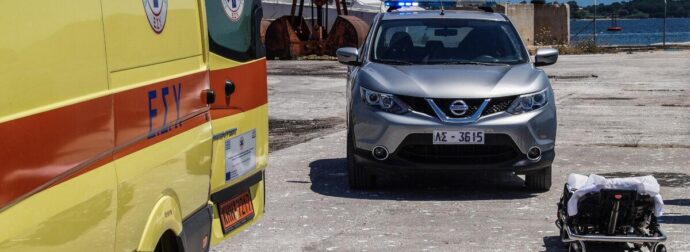 ΠΡΙΝ ΛΙΓΟ: ΤΡΑΓΩΔΙΑ ΣΤΟΝ ΠΕΙΡΑΙΑ