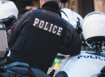 ΜΟΛΙΣ ΕΣΚΑΣΕ ΓΙΑ ΤΟΥΣ ΜΙΣΘΟΥΣ ΟΚΤΩΒΡΙΟΥ – ΑΥΤΟΙ ΘΑ ΔΟΥΝ 110 ΕΥΡΩ ΠΑΡΑΠΑΝΩ ΣΤΟΝ ΛΟΓΑΡΙΑΣΜΟ ΤΟΥΣ