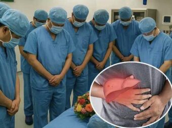 20χρονη δασκάλα πέθανε από καρκίνο στο συκώτι: Γιατρός προειδοποιεί ότι όταν μυρίζουν αυτές οι 3 περιοχές του σώματος μπορεί να προειδοποιούν ότι το συκώτι καταρρέει