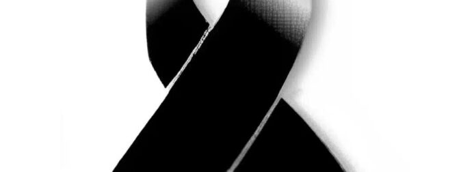 Μανούλα, 19 ετών, βρέθηκε νεκρή στο σπίτι της, δίπλα στο 5 μηνών μωρό της