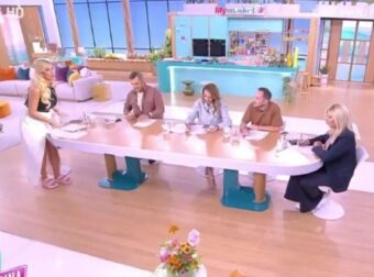 Όλοι το είδαν, λίγοι το κατάλαβαν: Η κίνηση της Κατερίνας Καινούργιου που “πpóδωσε” και φούντωσε τις φήμες εγκuμοσύvnς της on air στην εκπομπή