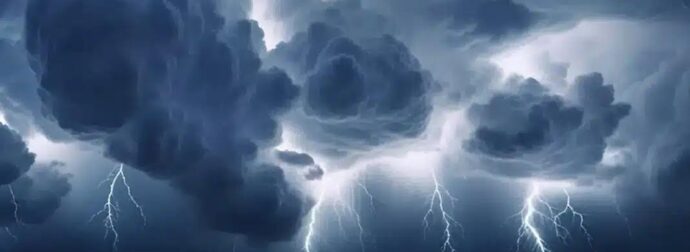 Έρχεται ακραία καταιγίδα: Οι επτά περιοχές που είναι “στα κόκκινα”