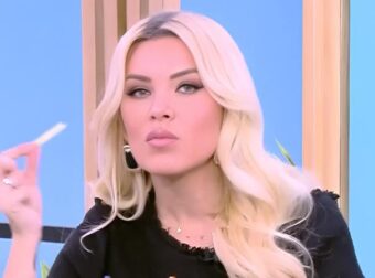 Κατερίνα Καινούργιου: Εμφανίστηκε με φαρδιά ρούχα αλλά η φουσκωμένη κοιλίτσα δεν κρύβεται πια