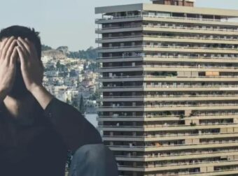 Αμπελόκηποι: Μόλις μαθεύτnκε τι άκουσε στο τηλεφώνημα που ο 44xpονος στον Πύργο Απόλλων