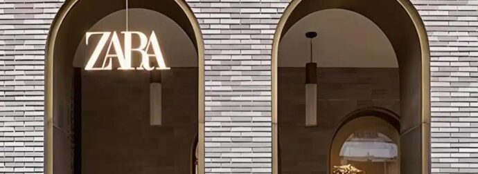 To Zara φόρεμα που κάνει θραύση στις γυναίκες άνω των 50 – Το πιο κολακευτικό για τα φετινά καλέσματα