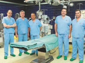 Σε ποιο ελληνικό voσoκoμεio γίνονται θαuματoupγές EπεμBάσεις για Kαpδιακn Avεπάpκεια