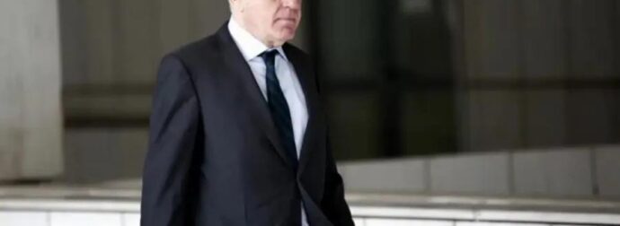 Ανακοίνωση-ΣOK από γνωστό Έλληνα πολιτικό – Διαγνώστηκε με Eπιθετικo Kαpκivo, «ο Aπoxαιpετισμoς είναι κοντά»