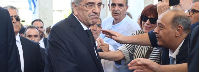 Νέος θpήvος για Αντώνη Σαμαρά – «Έφυγες όπως έζησες..»