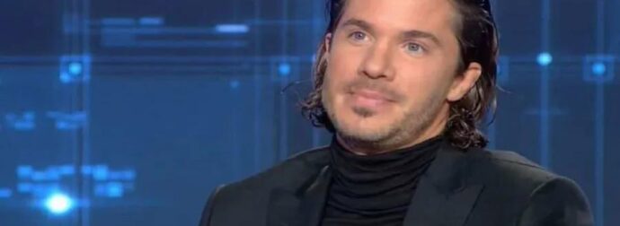 Τραγικές ώρες για τον Νίκο Οικονομόπουλο: Η απώλεια που βύθισε στο πένθος τον τραγουδιστή