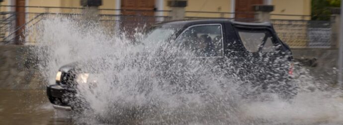 Κακοκαιρία: Σαρώνει την Δυτική Ελλάδα – Υποψία για χειμώνα από Κυριακή 23/11