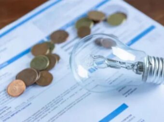 Έκοψαν το ρεύμα σε πασίγνωστο ηθοποιό: «Έχουμε δύο μικρά παιδιά στο σπίτι»