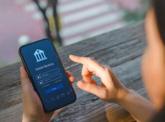 Τράπεζες: «Έπεσε» το e-banking στην Ελλάδα – Ο λόγος