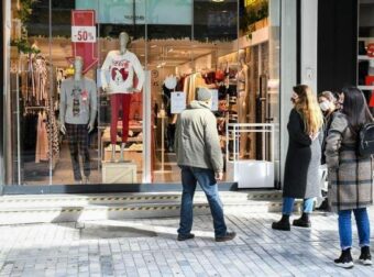 Ανοιχτά καταστήματα: Πώς θα λειτουργήσουν σήμερα – Τι ισχύει για τα σούπερ μάρκετ