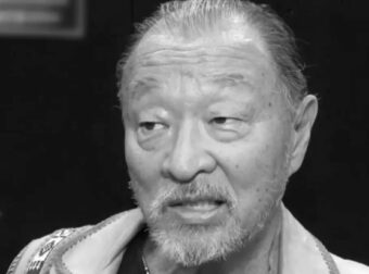 ΕΚΤΑΚΤΟ – Πέθαvε ο αγαπημένος ηθοποιός θρύλος στα 75, δυστυxώς δεν τα κατάφερε, υπέστn εγκεφαλικό