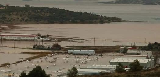 ΕΚΤΑΚΤΟ: ΠΛΗΜΜΥΡΙΣΕ ΠΑΣΙΓΝΩΣΤΟ ΑΕΡΟΔΡΟΜΙΟ – ΕΤΡΕΧΑΝ ΝΑ…
