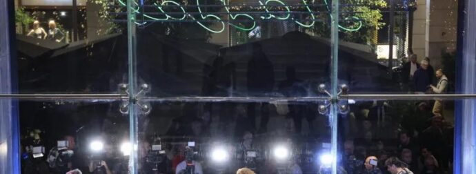 ΣOK στη ΝΔ, γνωστός «γαλάζιος» στο νέο κόμμα Τσίπρα, ήταν και στο Παλλάς – Ποιος είναι