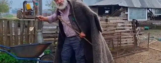 Κατέρρευσε ο κτηνοτρόφος που αποχαιρέτησε με δάκρυα τα 450 πρόβατά του, νοσηλεύεται στα Γιαννιτσά με συμπτώματα εγκεφαλικού