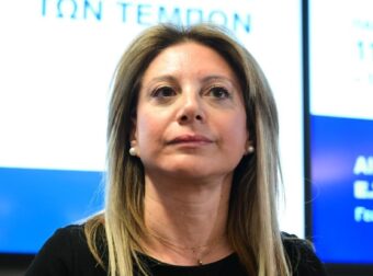 Καρυστιανού για έφοδο της ΣΔΟΕ στον Σύλλογο: «Δόλιο χτύπημα της κυβέρνησης – Τρομοκράτηση και προσπάθεια φίμωσης»