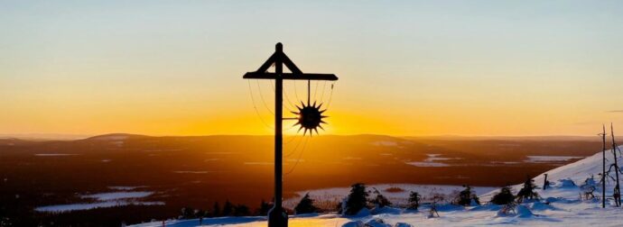 Η μεγαλύτερη νύχτα του χρόνου έφτασε: Τι είναι το χειμερινό ηλιοστάσιο – Οι συμβολισμοί και η ιστορία