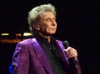 Δυστυχώς είναι αλήθεια: Πασίγνωστος τραγουδιστής διαγνώστηκε με καρκίνο – Ακυρώνει όλες τις προγραμματισμένες εμφανίσεις