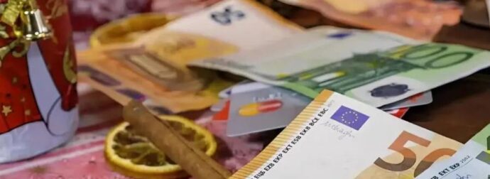 ΟΛΑ ΑΝΩ ΚΑΤΩ ΜΕΤΑ ΤΙΣ ΓΙΟΡΤΕΣ: ΤΙ ΣΥΜΒΑΙΝΕΙ ΜΕ ΤΙΣ ΣΥΝΤΑΞΕΙΣ ΦΕΒΡΟΥΑΡΙΟΥ