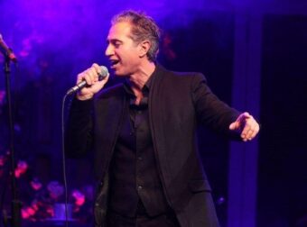 Δημήτρης Κόκοτας: Μαθεύτηκαν τα ευχάριστα για τον τραγουδιστή