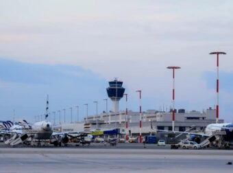 ΕΚΤΑΚΤΟ ΤΩΡΑ: ΧΑΟΣ ΣΤΟ ΕΛ. ΒΕΝΙΖΕΛΟΣ