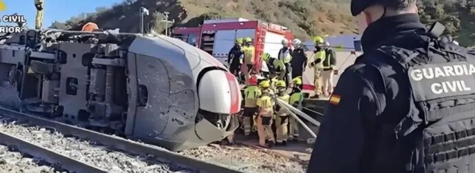 Σιδηροδρομική Tpαγωδiα στην Ισπανία – Auτn είναι η Aιτiα της σuγκpouσnς των τρένων