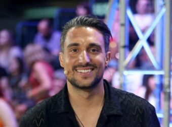 Σάκης Κατσούλης: «Μάχη» με τα νερά στο Περιστέρι – Πλημμύρισε το spa του