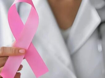 Φαίνονται «αθώα», αλλά προειδοποιοúν για καρκiνο: 6 úπουλα σημάδια που εμφανίζουν σχεδόν όλοι οι καρκινοπαθεiς