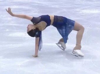 Κινέζα αθλήτρια χόρεψε την «Αστερομάτα» της Κλαυδίας σε αγώνα καλλιτεχνικού πατινάζ