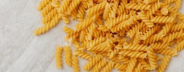 Ανακαλούνται γνωστά ζυμαρικά που πωλούνται και στην Ελλάδα – Είναι μολυσμένα με κολοβακτηρίδια