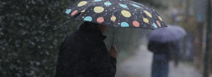 Καιρός: Νέα επιδείνωση με λασποβροχές, χιόνια και 20άρια από την Κυριακή – Καταιγίδες «χωρίς ιδιαίτερη δυναμική» στην Αττική