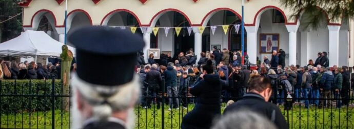 Εργοστάσιο “Βιολάντα”: Το σπαρακτικό “αντίο” του γιου της Αγάπης Μπουνόβα