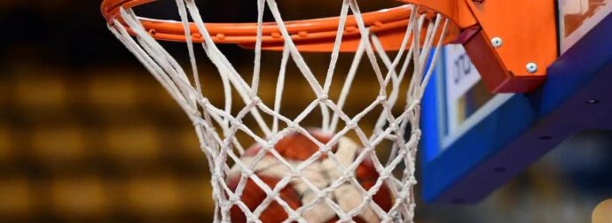 Κατέρρευσε μπασκετμπολίστας κατά την διάρκεια του αγώνα – Θρήνος για τον Παναγιώτη