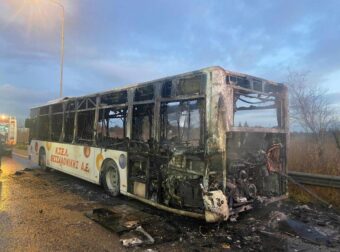 ΦΩΤΙΑ ΣΕ ΛΕΩΦΟΡΕΙΟ