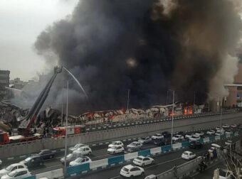 Μεγάλη φωτιά σε εμπορικό κέντρο στο Ιράν